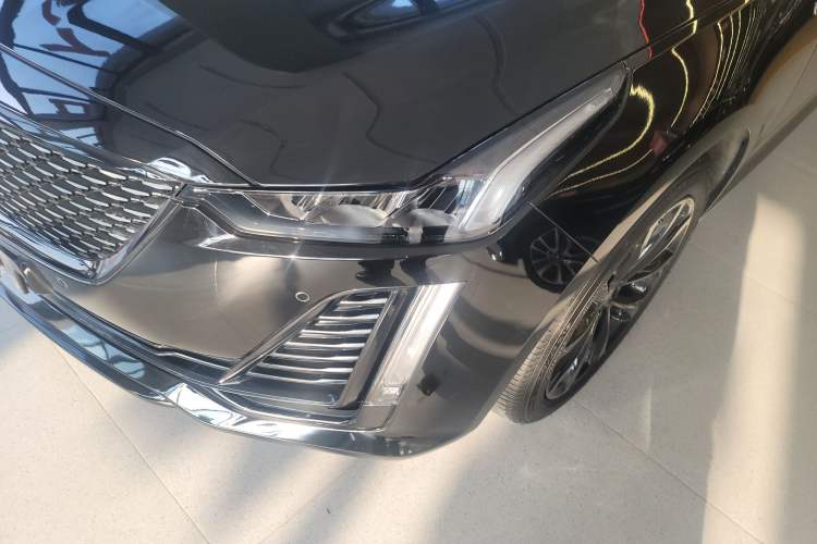 Used Cadillac CT5 2022 28T Luxury Version (Standard Edition) Left Front Headlight