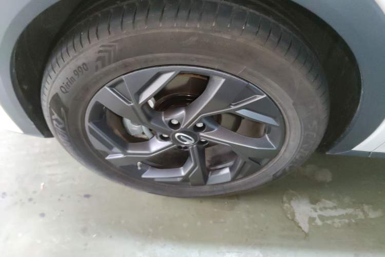Used GAC Trumpchi GS3 2023 Shadow Speed 270T Enjoyment Edition Left Front Wheel Hub