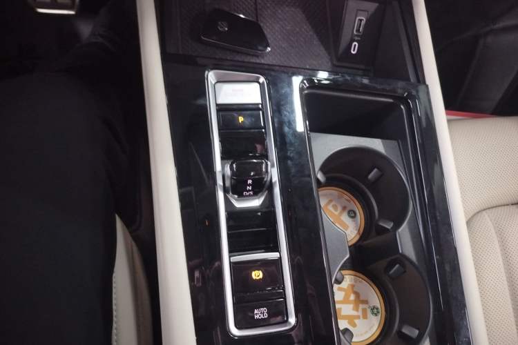 Used Volkswagen Viloran 2023 380TSI Luxury Edition