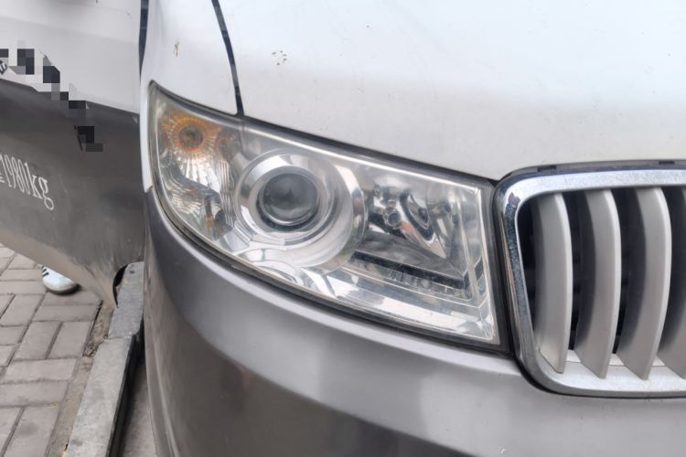 Used Jinbei New Hiace X30L 2016 1.5L Wealth Edition Van DLCG14