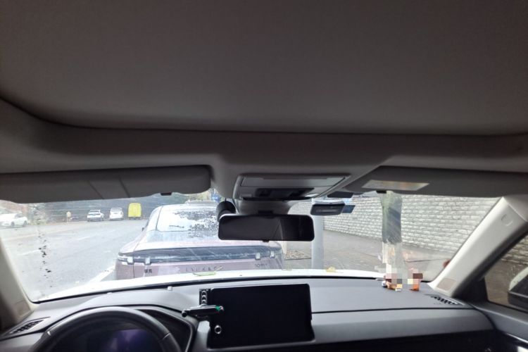 Used Honda CR-V 2023 240TURBO Two-Wheel Drive Deluxe Edition 7 Seats
