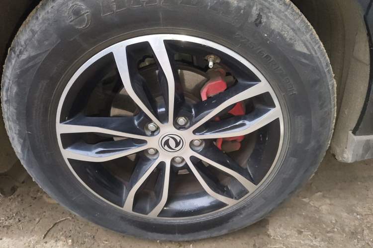 Used Dongfeng Fengon 580 2017 1.5T CVT Smart Style Model
