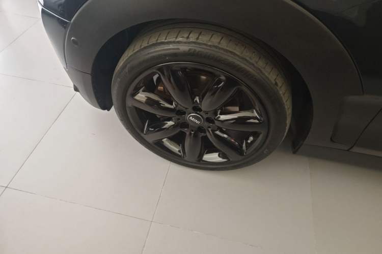 Used MINI Clubman 2022 Facelift 1.5T COOPER Connoisseur Left Front Wheel Hub