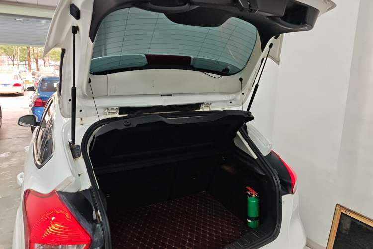 Used Ford Focus 2015 Hatchback 1.6L Automatic Comfort Model