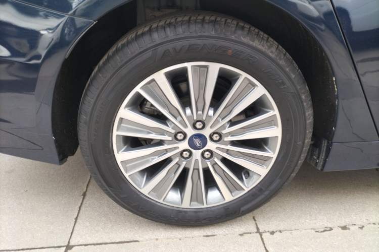 Used Ford Mondeo New Energy 2018 2.0 PHEV Zhihao Trim