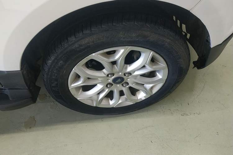 Used Ford EcoSport 2013 1.5L Automatic Prestige Model
