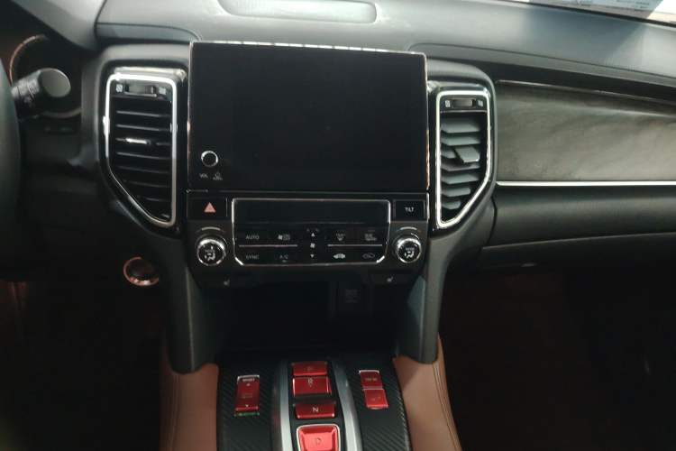 Used Honda UR-V 2020 370TURBO Two-Wheel Drive Luxury Edition
