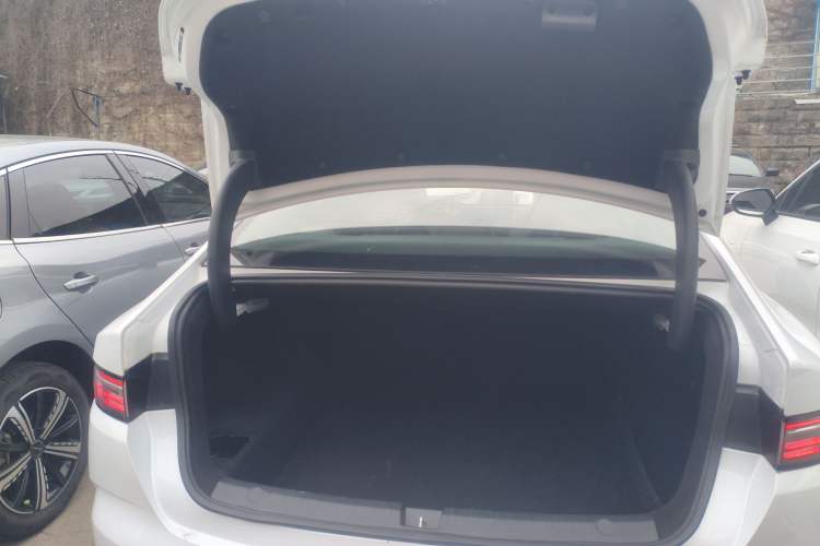 Used BYD Destroyer 05 2023 Champion Edition DM-i 120KM Prestige Model