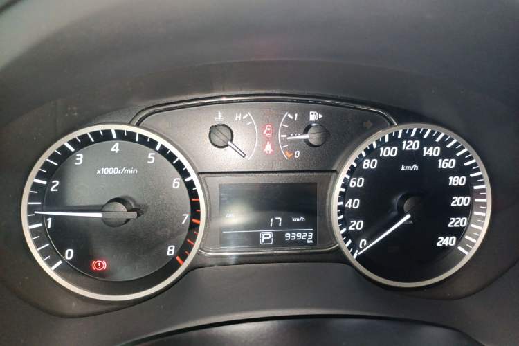 Used Nissan Sylphy 2018 1.6XV CVT Deluxe Edition Instrument Cluster