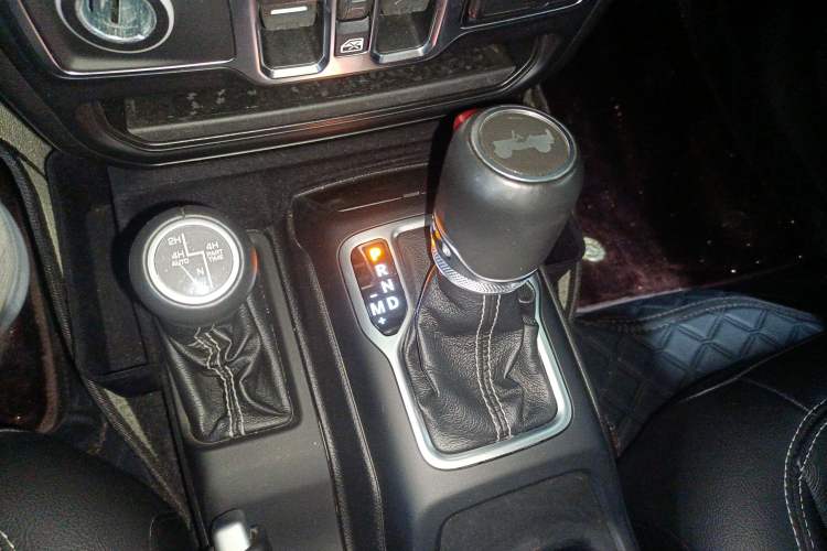 Used Jeep Wrangler 2021 2.0T Sahara Four-Door Edition