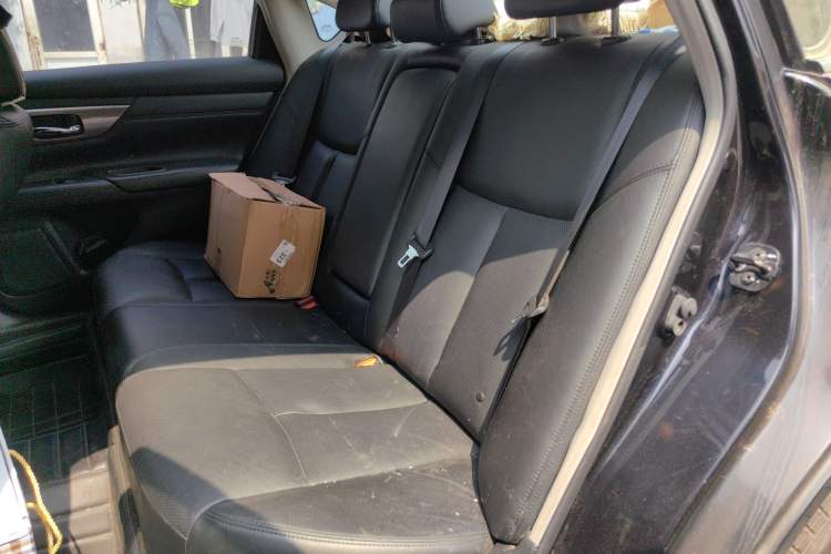 Used Nissan Teana 2013 2.5L XL Leading Edition
