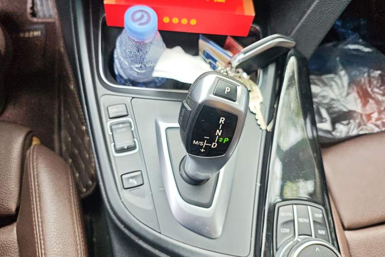 Used BMW 3 Series 2019 320Li Fashion Model Gear Lever