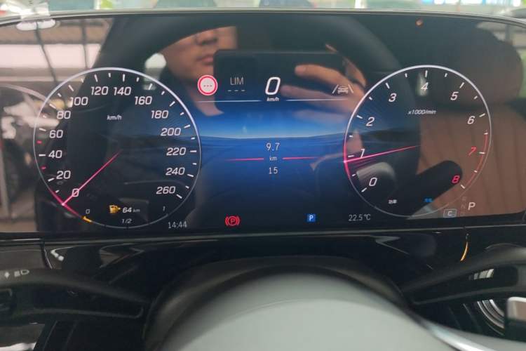 Used Mercedes-Benz E-Class 2026 E 300 L Luxury Instrument Cluster