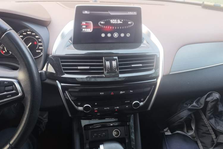 Used BORGWARD BX5 2017 25TGDI Automatic Two-Wheel Drive Sharp Model
