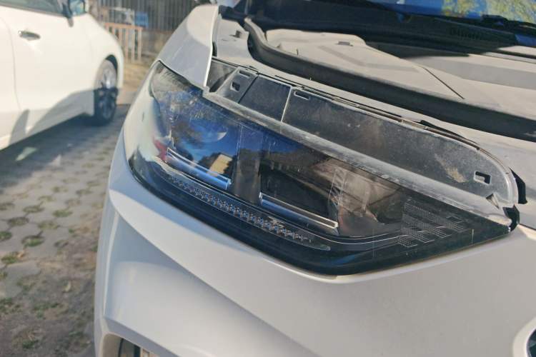 Used Wey VV5 2017 2.0T Ultra-Luxury Version
