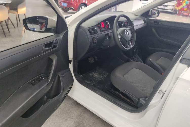 Used Volkswagen Santana 2021 1.5L Automatic Fashion Edition