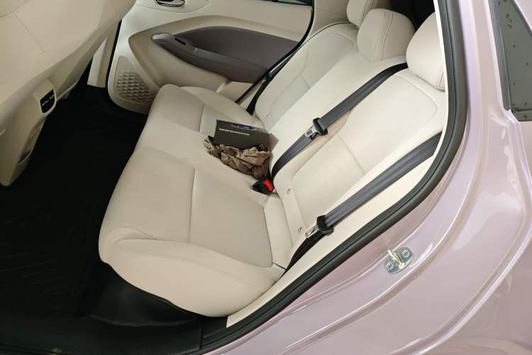 Used MG 4 EV 2026 Model 437 All-in-One Edition Left Rear Seat