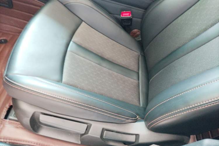 Used AION S 2023 Meizu 580 Lithium Iron Phosphate Left Front Seat