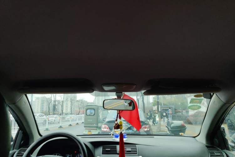 Used Zotye Z300 2012 1.5L Manual Elite Edition Headliner