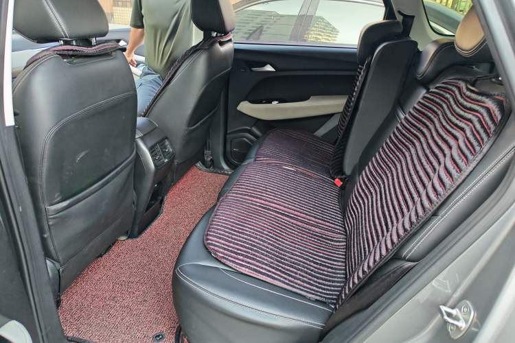 Used Baojun 530 2018 1.5T Manual Luxury Version National V
