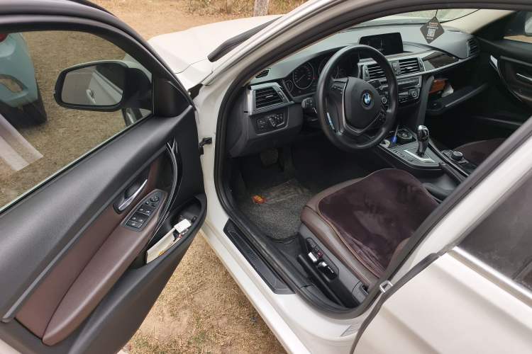 Used BMW 3 Series 2018 320Li Fashion Model
