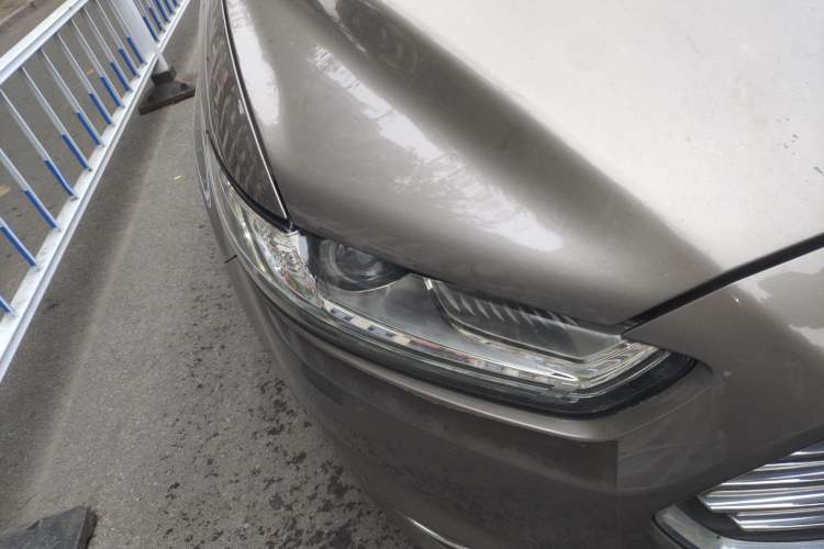 Used Ford Mondeo 2013 2.0L GTDi 200 Luxury Model
