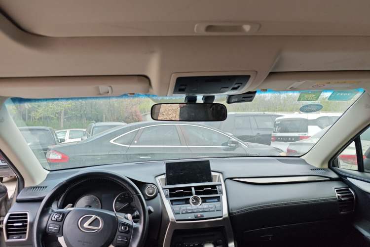 Used Lexus NX 2015 200T All-Wheel-Drive Fēngshàng Edition Headliner