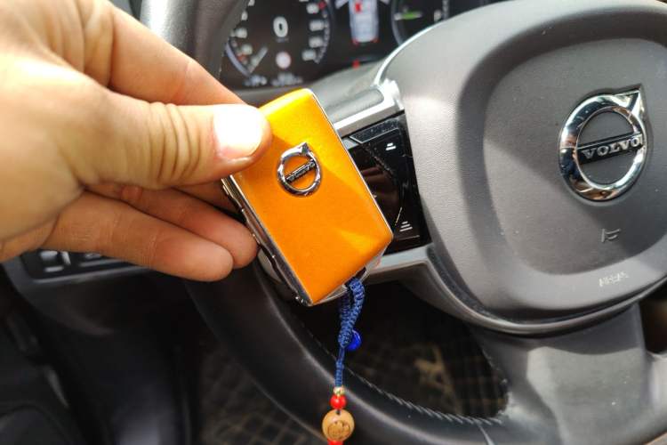 Used Volvo XC90 New Energy 2021 E-Drive Hybrid T8 Luxury Flagship 7-Seater Vehicle Key