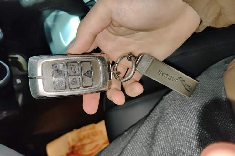 Used Jaguar E-PACE 2018 P200 S China VI
