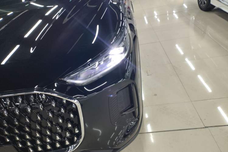 Used Chery Tiggo 8 L 2025 Model 2.0T Two-Wheel Drive Changhong Edition—5 Seaters