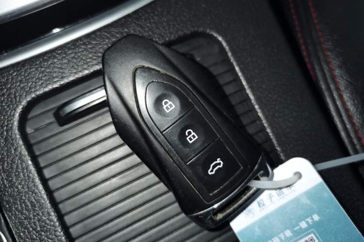 Used Leopaard CS10 2017 2.0T Automatic Urban Version
