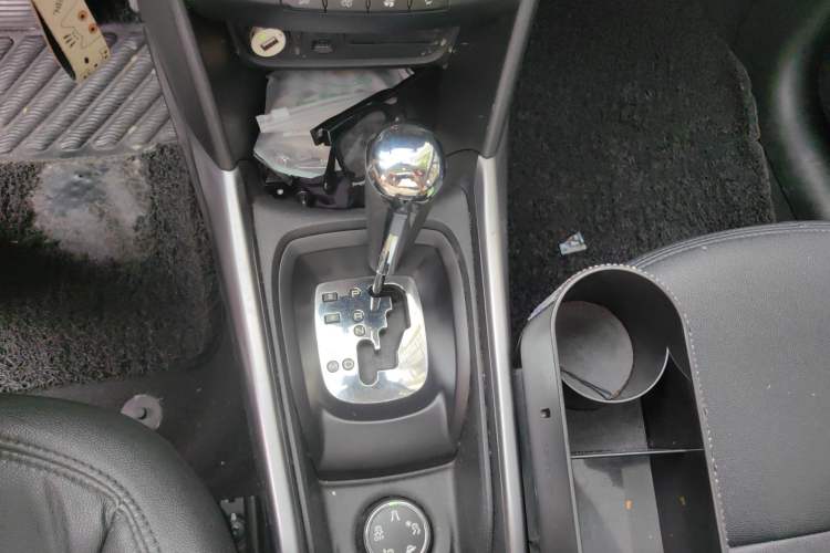 Used Peugeot 2008 2015 1.6THP Automatic Fashion Edition
