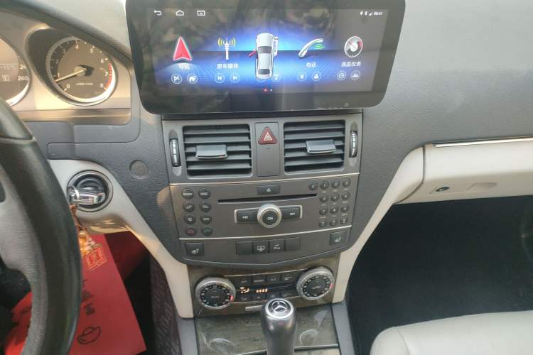 Used Mercedes-Benz C-Class 2010 C 200 CGI Fashion Model
