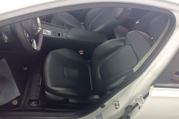 Used Hyundai Mistra 2021 1.8L CVT GLX Elite Edition