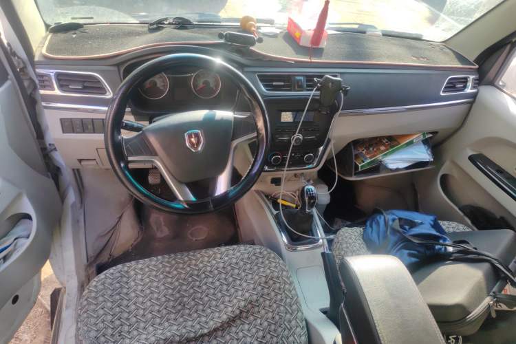 Used Jinbei New Hiace X30L 2021 1.5L Wealth Edition Bus Non-Air-Conditioned China VI Standard SWC15M