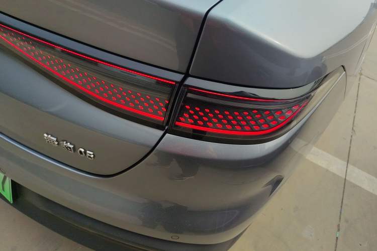 Used BYD Seal 05 DM-i 2025 DM-i Smart Drive 55KM Luxury Model Right Rear Taillight