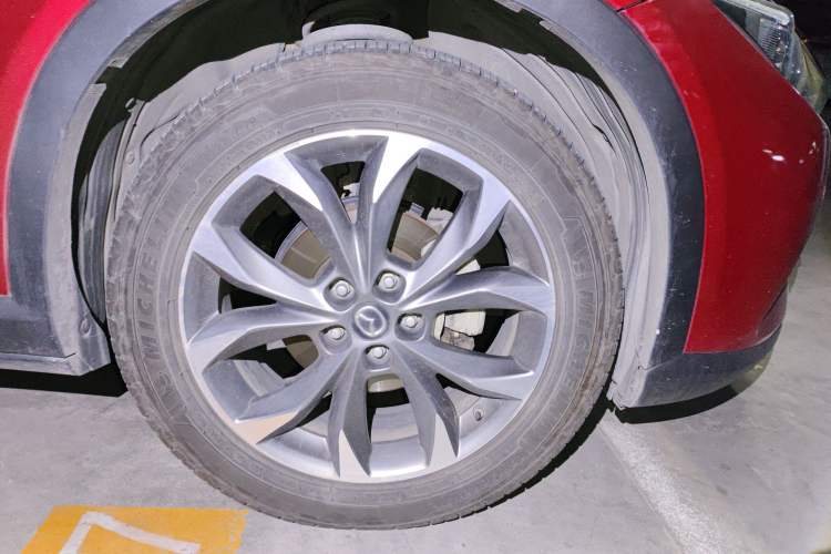 Used Mazda CX-4 2018 2.5L Automatic 4x4 Sky Passion Edition China VI Standard
