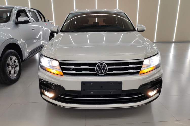 Used Volkswagen Tiguan L 2021 330TSI Automatic Two-Wheel Drive R-Line Enhanced Edition Front