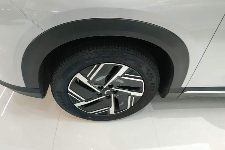 Used Wuling Xingguang S 2024 510 km Flagship Version Exterior 3