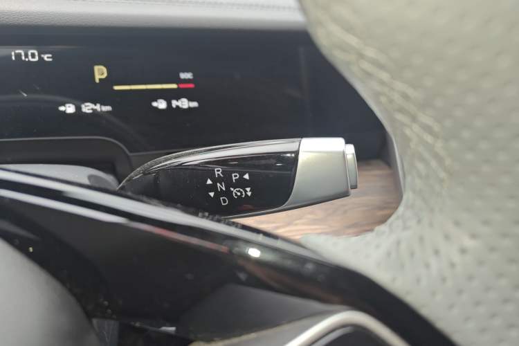 Used NETA S 2024 Revised Version 2 Range-Extended 1060 Lite Edition
