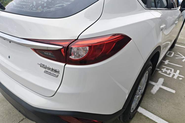 Used Mazda CX-4 2016 2.0L Automatic 2WD Blue Sky Dynamic Edition Right Rear Taillight