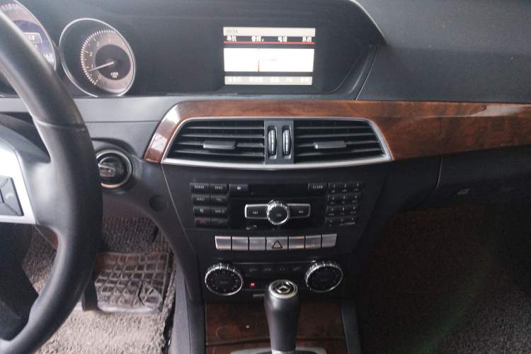 Used Mercedes-Benz C-Class 2013 C 260 CGI Elegant Model Audio And AC Panel