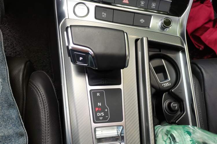 Used Audi A6L 2020 45 TFSI Prestige Elegant Edition
