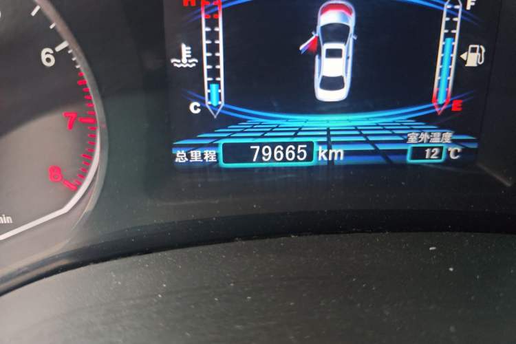 Used BYD Surui 2015 1.5L Manual Luxury Model Odometer Close Up