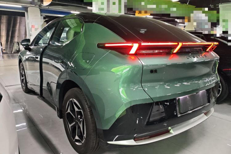 Used Lynk & Co Z20 2026 Model 430km Rear-Wheel Drive Pro Rear Left 45 Deg