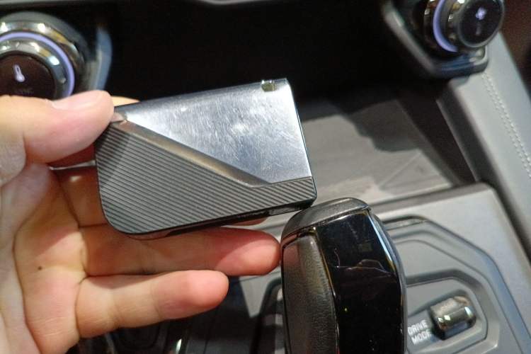 Used Lynk & Co 01 EM-P 2021 1.5TD PHEV Halo Vehicle Key