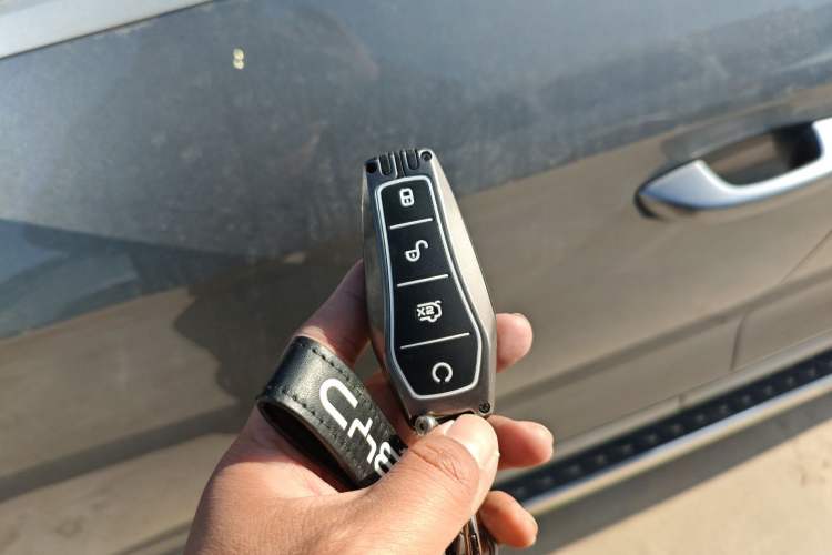 Used BYD Song Pro New Energy 2023 Champion Edition DM-i 71KM Navigation Model