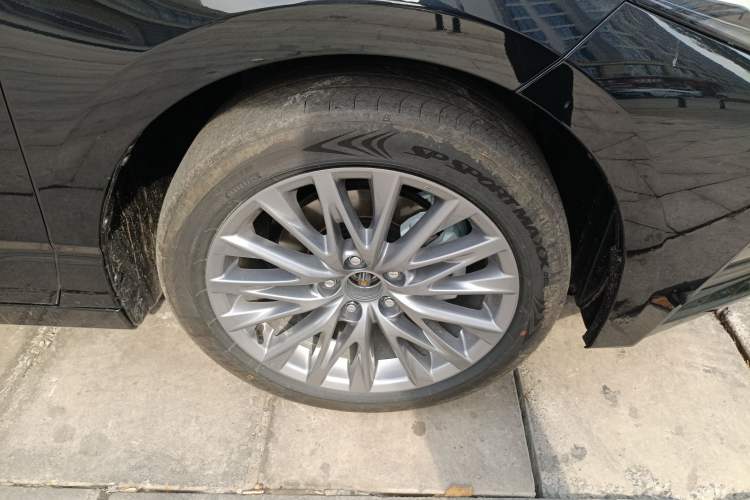 Used Toyota Avalon 2024 2.0L Luxury Edition