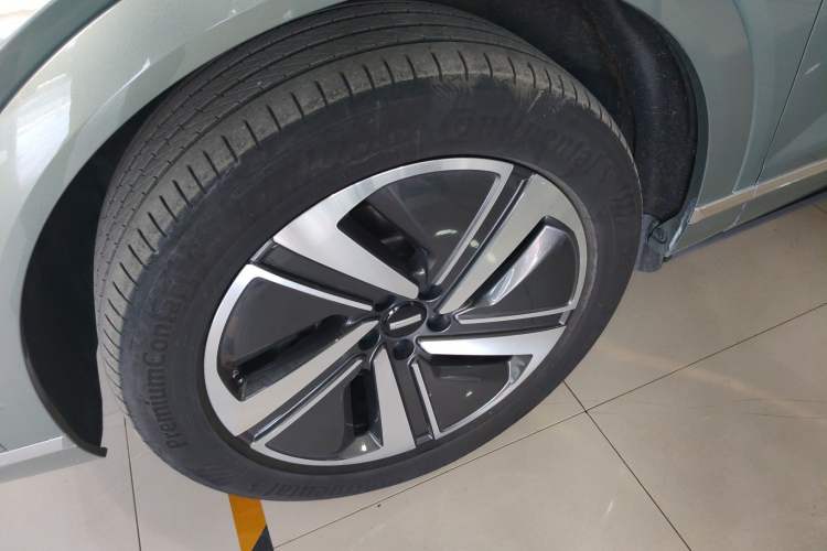 Used Wey Lanshan 2025 Four-Wheel Drive Max
