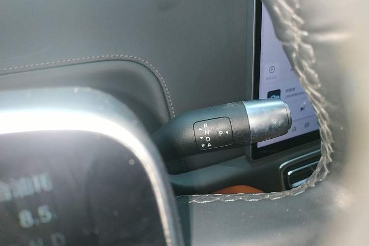 Used Li Auto L8 2023 Air model Gear Lever